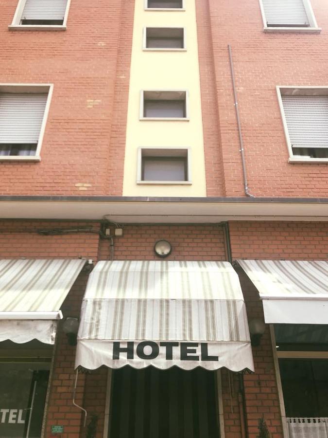 Hotel Cinzia Savignano sul Panaro Екстер'єр фото
