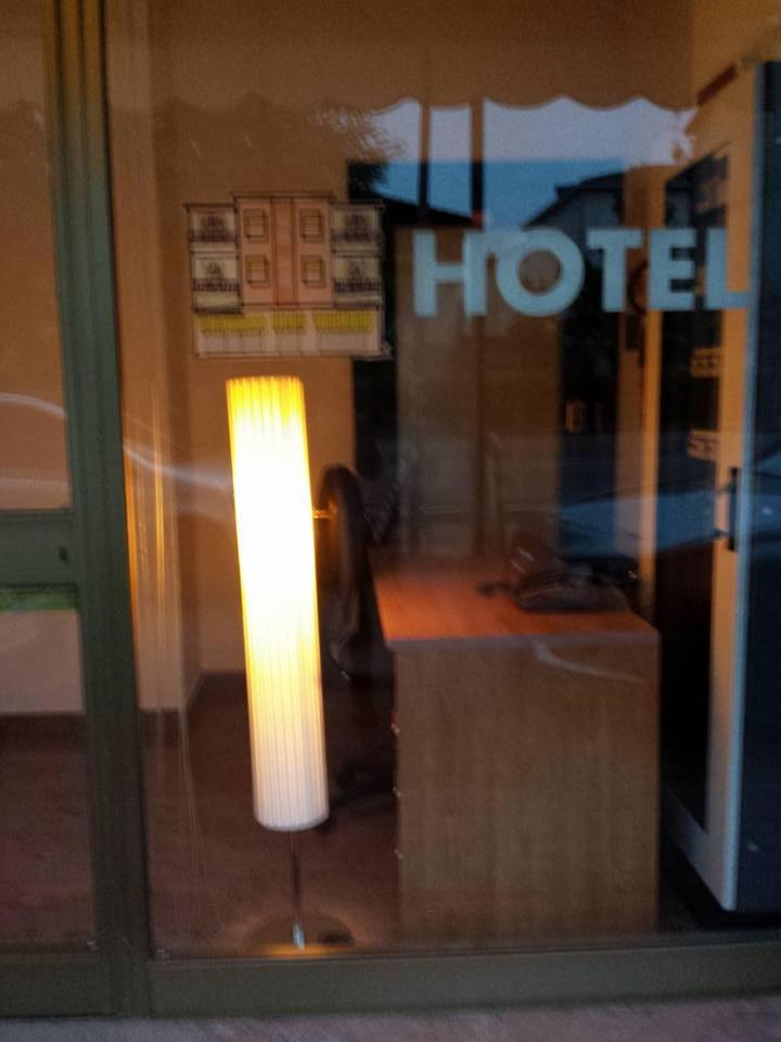 Hotel Cinzia Savignano sul Panaro Екстер'єр фото